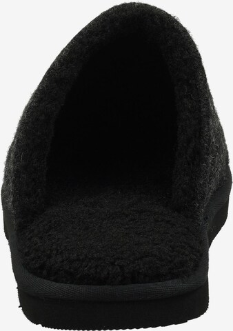 GANT Slippers in Black