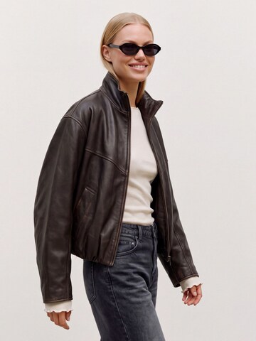 VERO MODA Overgangsjakke 'VMRoxyann' i brun: forside