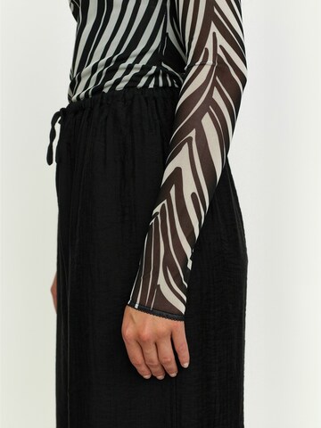 Top ' SRMariam ' di Soft Rebels in bianco: lato