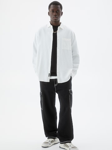 Pull&Bear Comfort fit Button Up Shirt in White