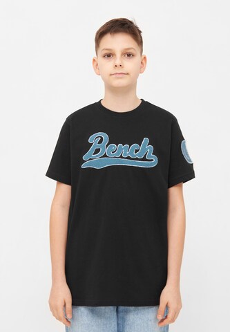 BENCH Shirt in Black: front