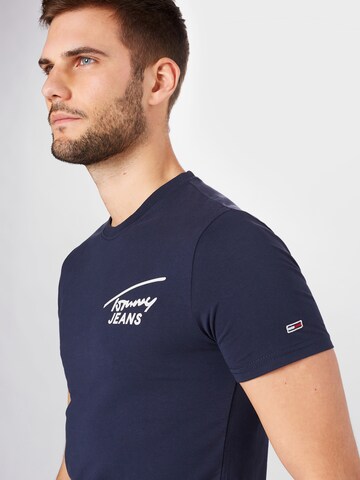 Coupe regular T-Shirt Tommy Jeans en bleu