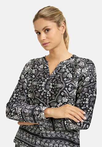 Smith&Soul Blouse in Blue: front