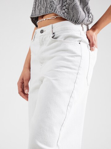 Loosefit Jean 'Gilmore' TOPSHOP en blanc