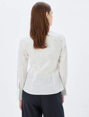 Koton Bluse in Weiß
