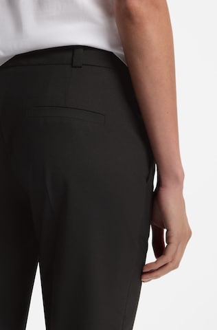 HUGO Slimfit Broek 'Hetana' in Zwart