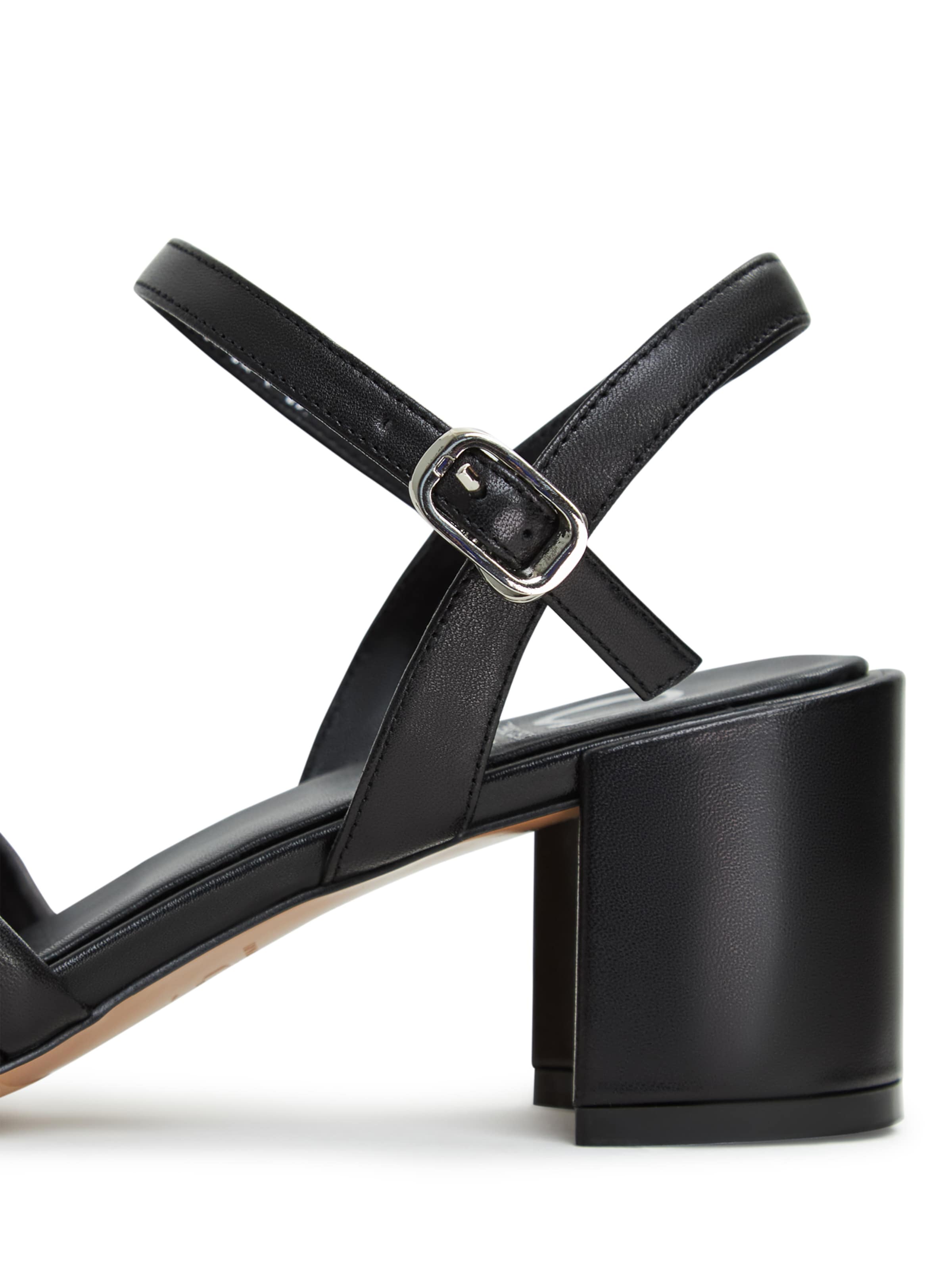 CESARE GASPARI Sandals in Black