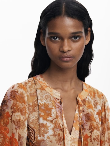 Robe Desigual en orange