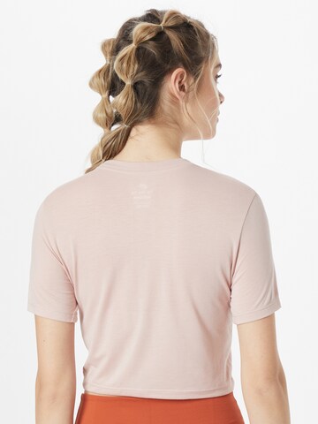 T-shirt Nike Sportswear en rose