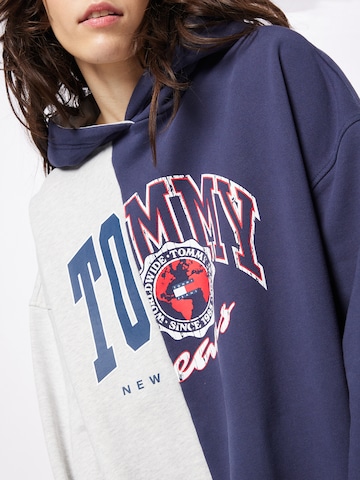 Tommy Jeans Mikina – modrá