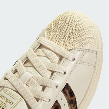 ADIDAS ORIGINALS Låg sneaker 'Superstar II' i vit