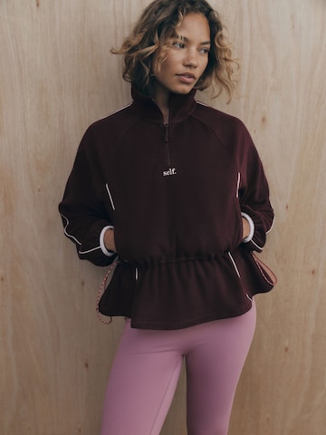 Pullover di self. in rosso: frontale