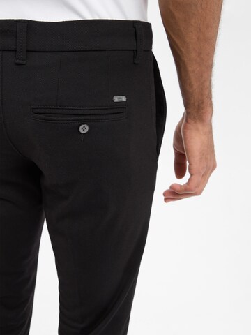 Finshley & Harding Slim fit Pants in Black