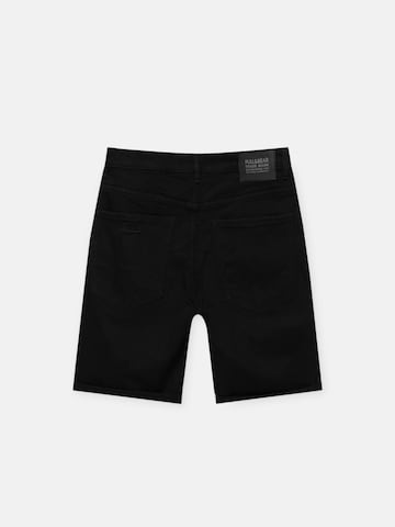 Pull&Bear Regular Shorts in Schwarz