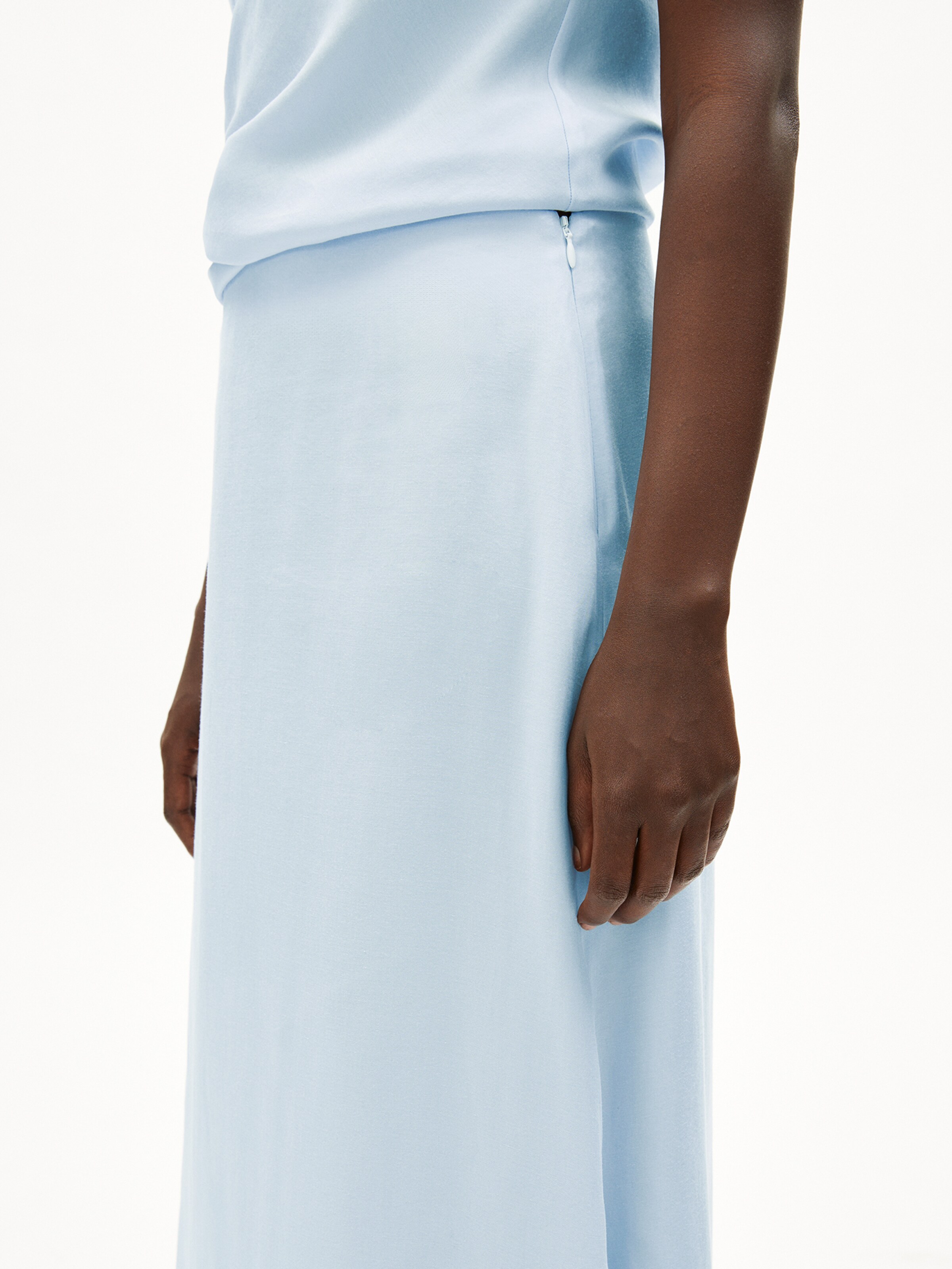 ARMEDANGELS Skirt in Blue: front