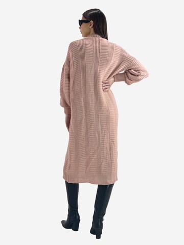 Elara Strickjacke in Pink