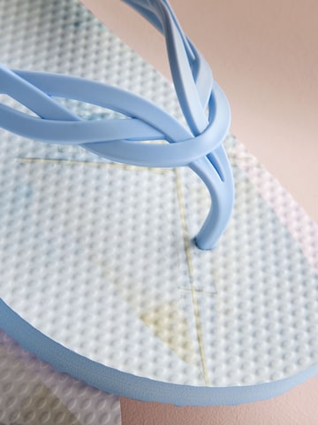 B by Ted Baker Teenslipper in Blauw