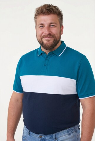 Men Plus Poloshirt in Blau