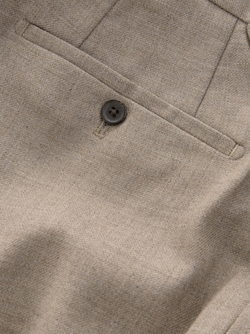 Next Slimfit Bandplooibroek in Beige