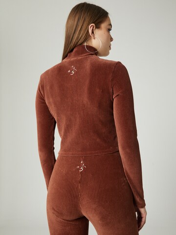 VIERVIER Shirt 'Celia' in Brown