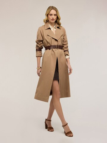 Manteau d’hiver MOTIVI en beige