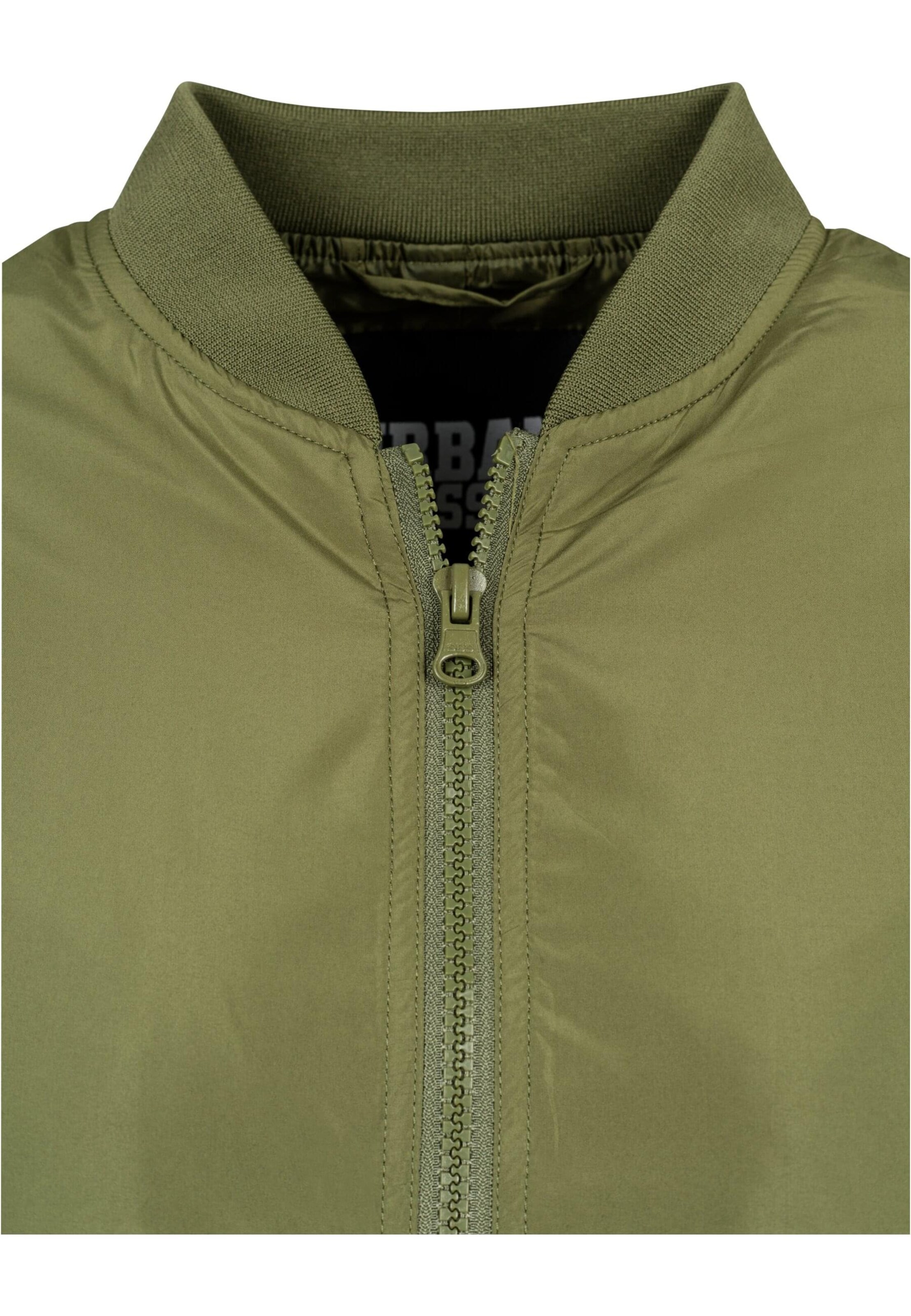 žalia Urban Classics Demisezoninė striukė