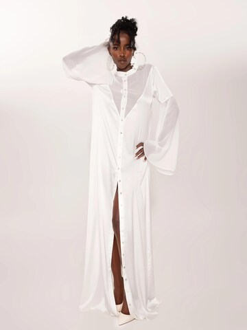 UVIA - Vestido 'Vestido' en blanco
