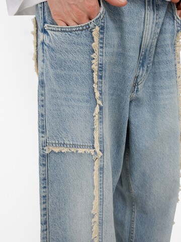 Bershka Wide Leg Jeans in Blau