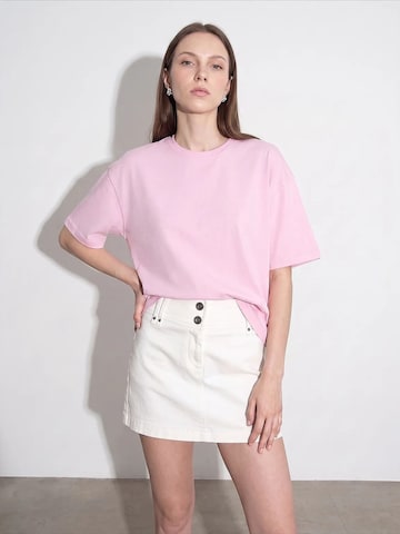 Dilvin Shirt 'T-Shirts' in Roze: voorkant