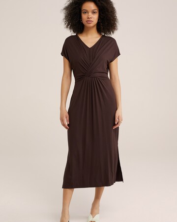 WE Fashion Kleid in Braun: Vorderseite
