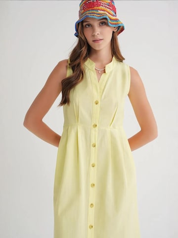 MixRay - Vestidos camiseiros em amarelo