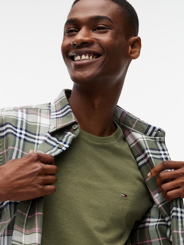 Tommy Jeans Särk 'JASPE', värv roheline