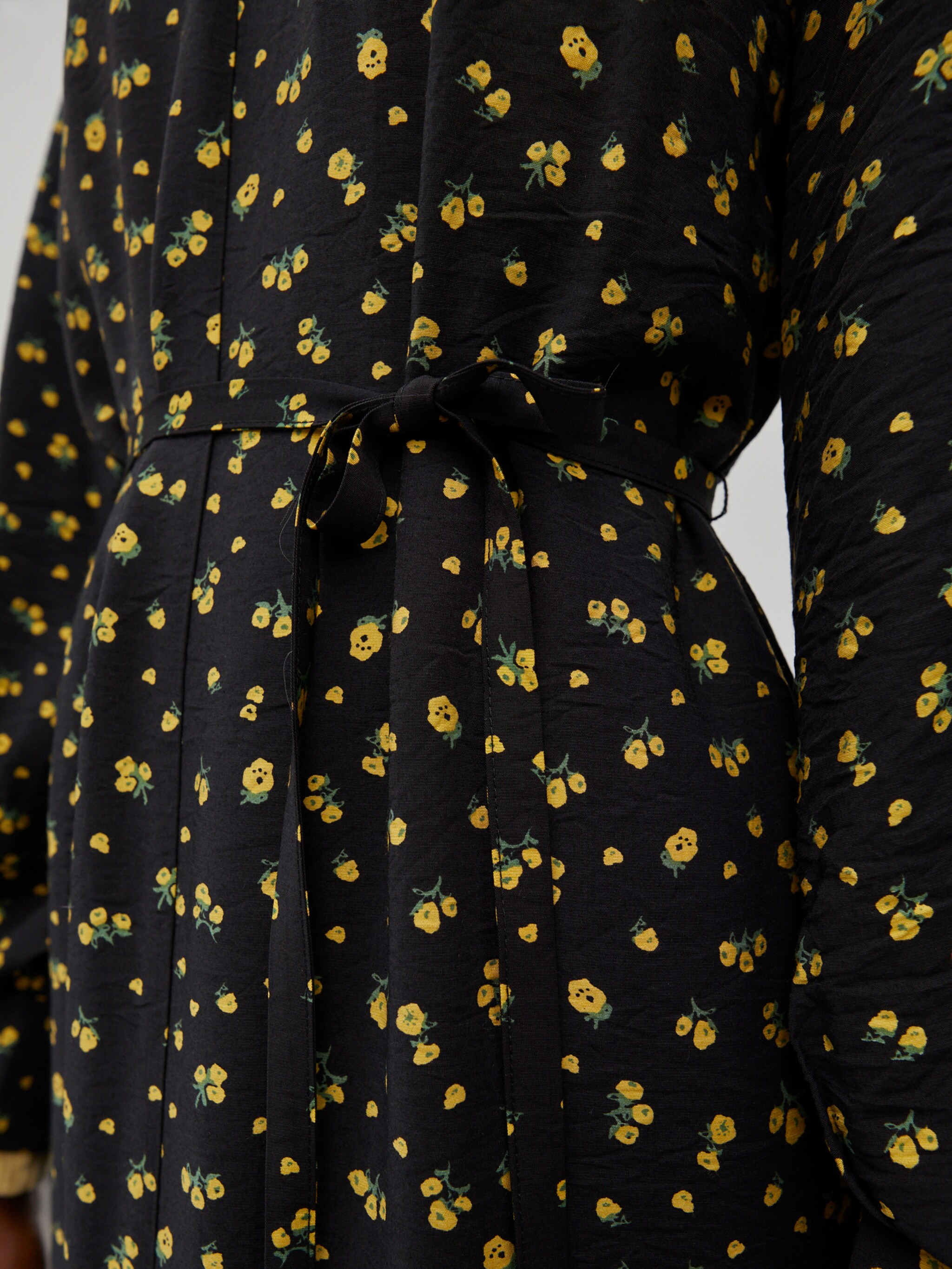 EDITED Produits Robe 'Dalary' jaune