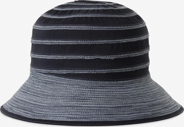 Marie Lund Hat in Blue: front