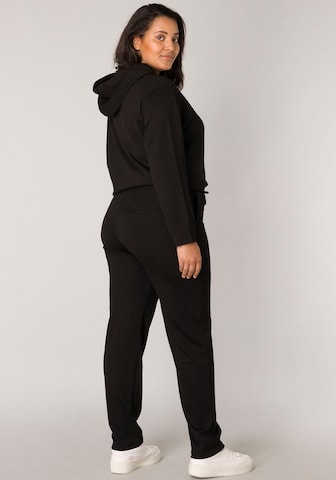 BASE LEVEL CURVY Regular Pleat-Front Pants in Black