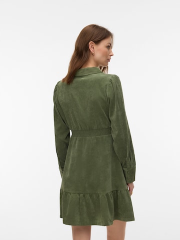 VERO MODA Sukienka koszulowa 'Awasta' w kolorze zielony