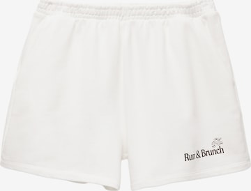regular Pantaloni 'RUNNING HIELO' di Pull&Bear in bianco: frontale