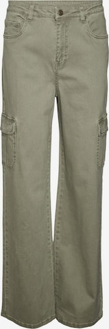 Regular Pantalon cargo 'TESSA' Vero Moda Curve en vert : devant