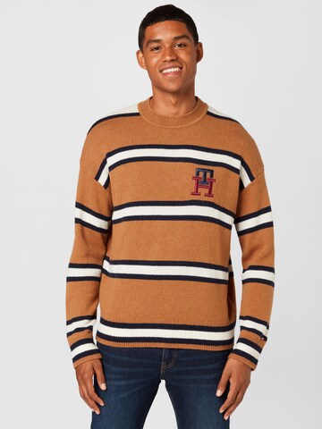 TOMMY HILFIGER - Pullover em castanho: frente