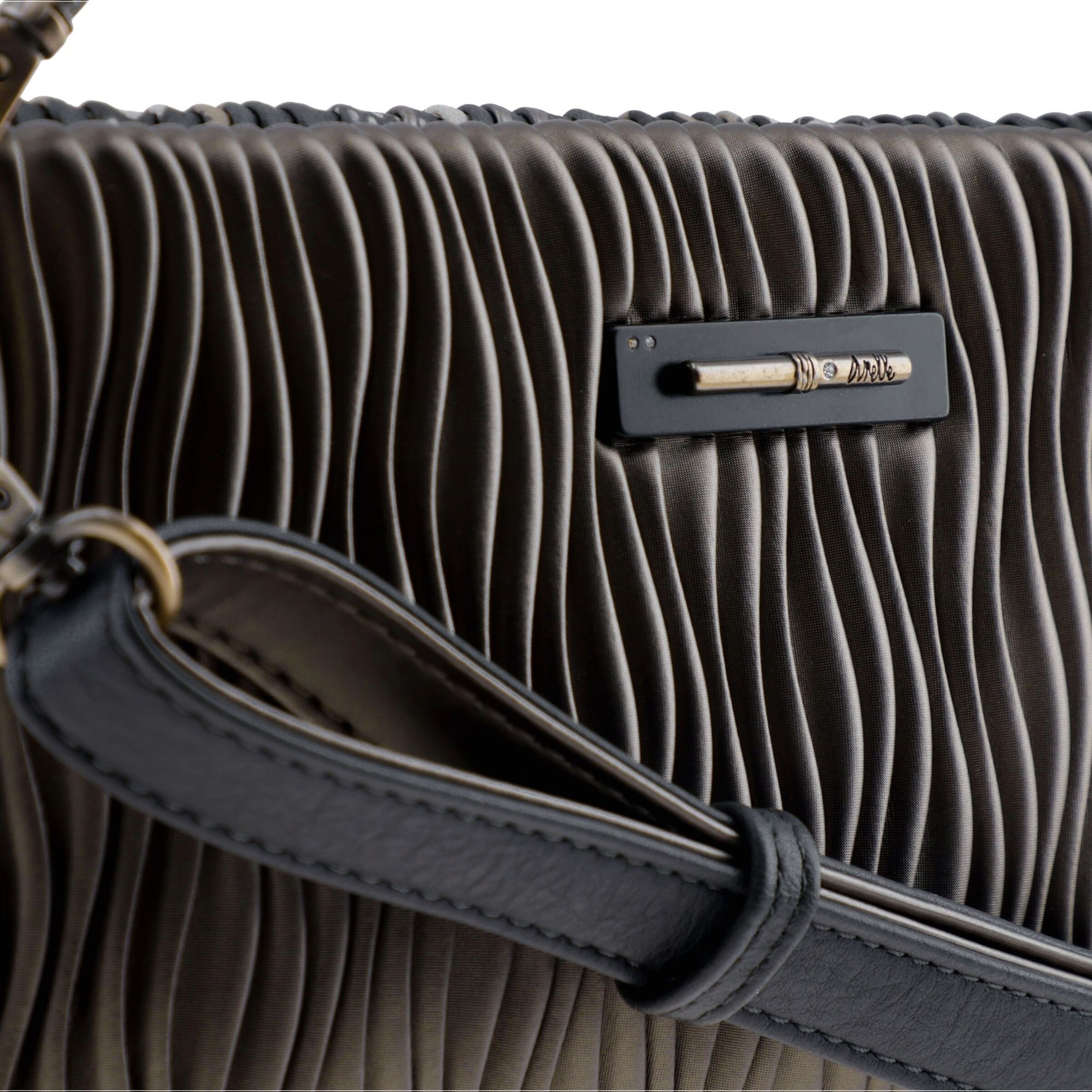 Anekke Schultertasche in Schwarz