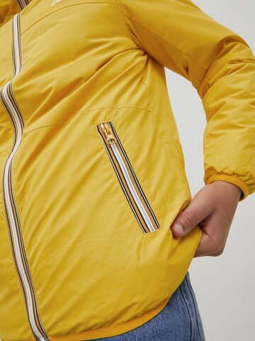 Jack & Jones Junior Winter Jacket 'Paul' in Yellow