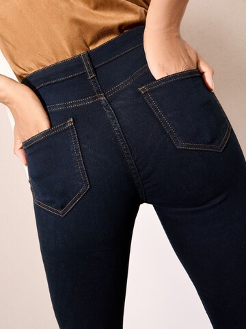 Skinny Jeggings Friends Like These en bleu