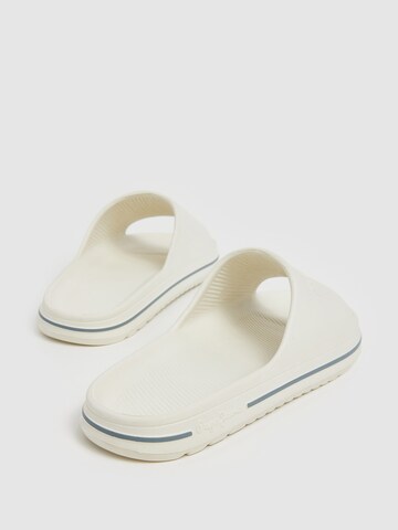 Pepe Jeans Beach & Pool Shoes in White