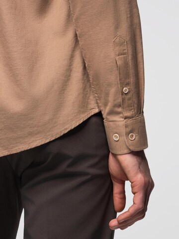 Regular fit Camicia di Ombre in marrone