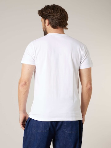 T-Shirt 'WANDER' Deeluxe en blanc