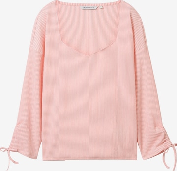 Tricou de la TOM TAILOR DENIM pe roz: față