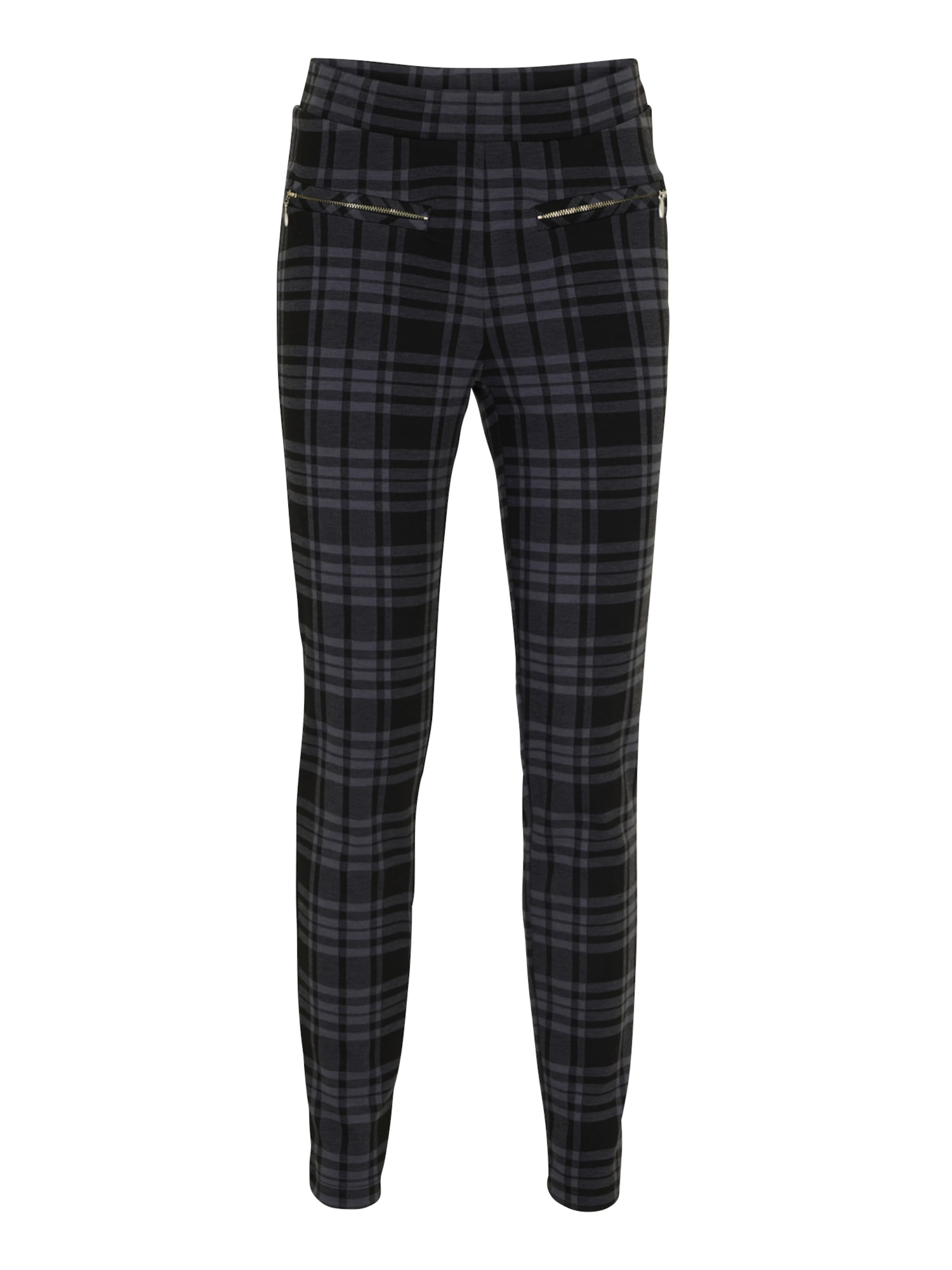 Slimfit Pantaloni di bonprix in nero: frontale