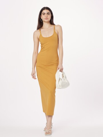 Calvin Klein - Vestido en amarillo