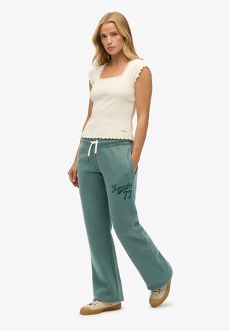 Superdry & Co Loosefit Broek 'Super 77' in Groen