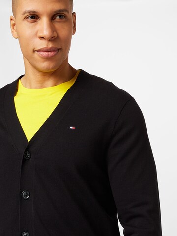 TOMMY HILFIGER Strickjacke in Schwarz